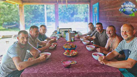 На хутор приехали 5 братьев. После них мы не узнаем наш дом. Распаковка посылки из Франции