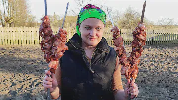 Весенние работы в белорусской деревне/жарим первый шашлык