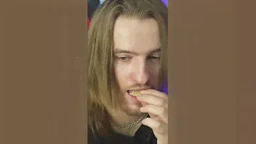 Распаковка дорогих чипсов с трюфелем!