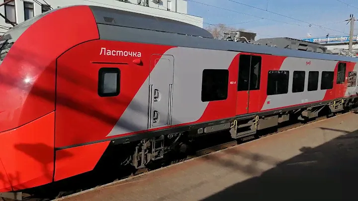 "Ласточка" Москва - Минск проходит станцию Борисов. Электропоезд ЭР9т-700 имени "Николая Чепика"