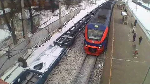ЭП2д 0034 РЭКС-Экспресс с сообщением Москва-Белорусский Вокзал-Можайск на станции Тучково