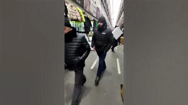 22 линия рынка САДОВОД. Линия с одеждой на рынке Садовод.