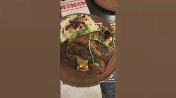 100% рекомендую! Отличный ресторан белорусской кухни 🫠