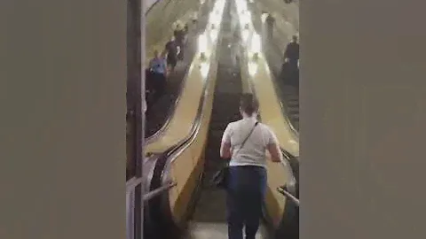 "Белорусская" станция метро выход к Белорусскому вокзалу. Москва Россия